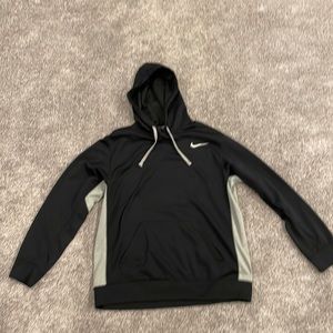 Nike Therma Fit Sweatshirt